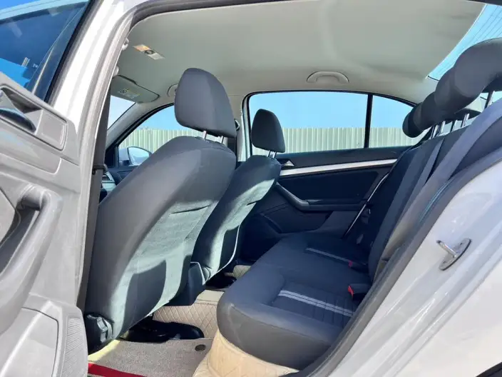 Volkswagen Lavida 2019 Model Voyage 1.5L Automatic Fashion edition China VI – фото 9