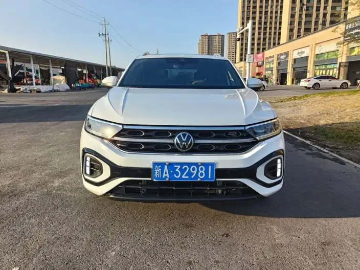 Volkswagen T-Roc 2023 Model 300TSI DSG Chenguang Edition – фото 2