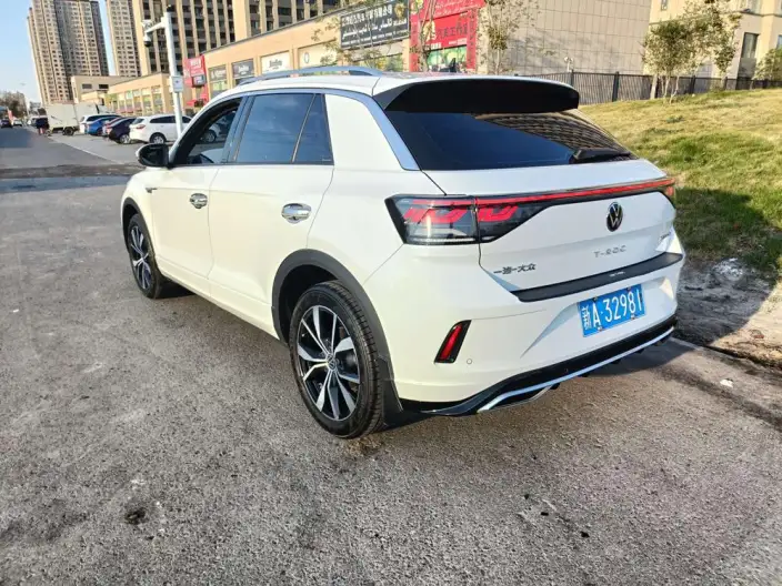 Volkswagen T-Roc 2023 Model 300TSI DSG Chenguang Edition – фото 4