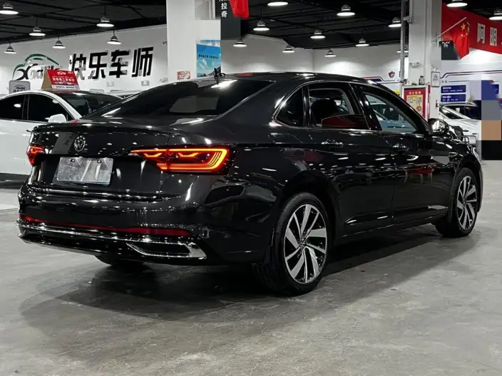 Volkswagen Sagitar 2024 Model 300TSI DSG Superior Edition – фото 6