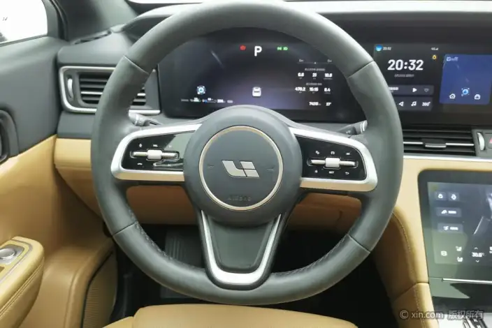 Li Auto ONE 2021 Model Extended Range 6 seat Edition – фото 14