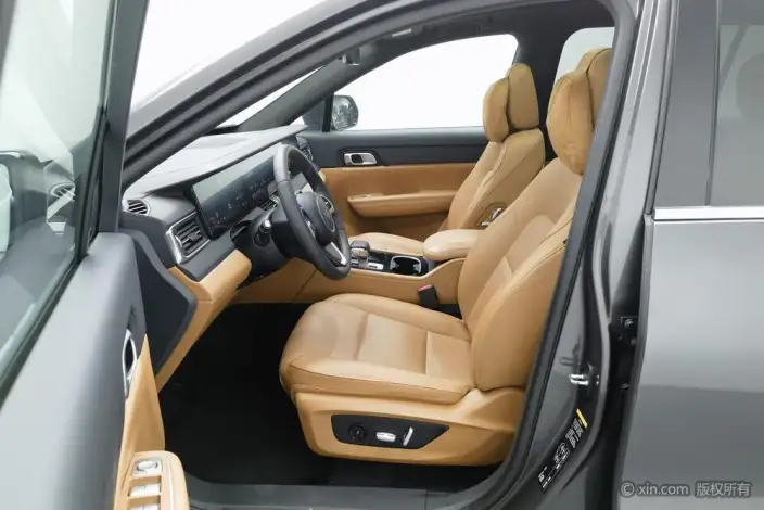 Li Auto ONE 2021 Model Extended Range 6 seat Edition – фото 17