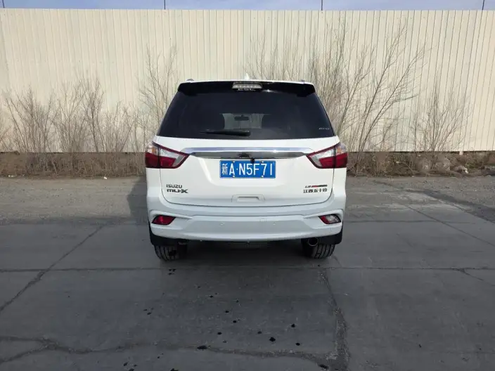 Mu-X 2019 Model 1.9T Automatic 4WD Jinyue Edition 5 seat China VI – фото 5