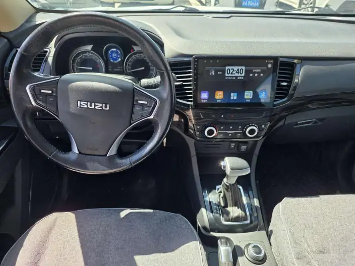 Mu-X 2019 Model 1.9T Automatic 4WD Jinyue Edition 5 seat China VI – фото 7
