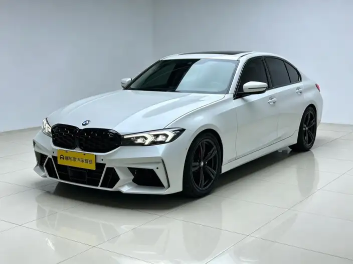 BMW 3 Series 2023 Model 325i M Sports Set – фото 1