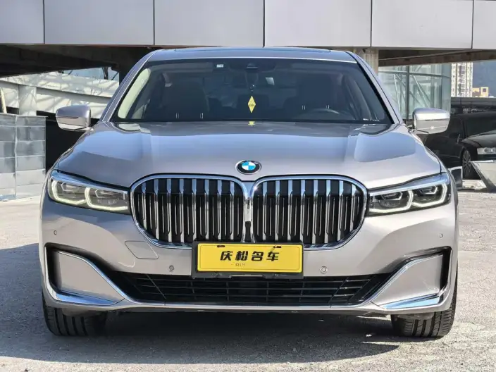 BMW 7 Series 2021 Model 740Li Leading Model Luxury Set – фото 2