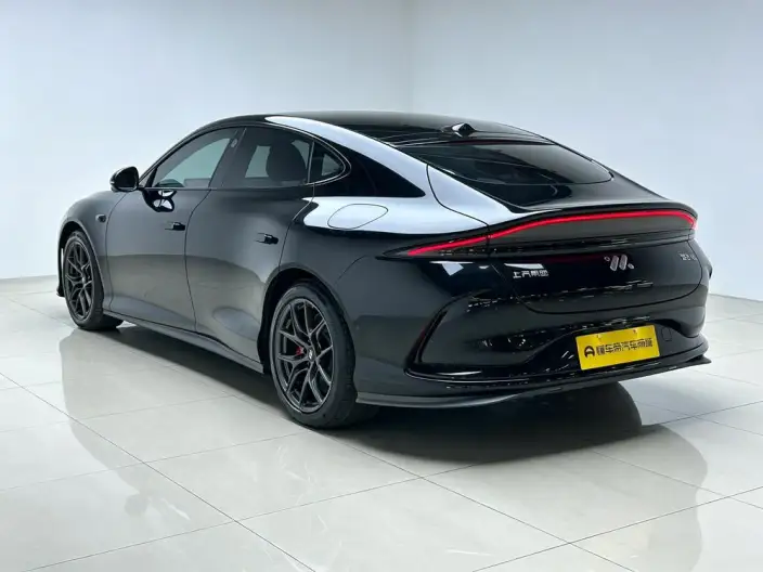 IM L6 2024 Model Max Standard Edition 75kWh – фото 5