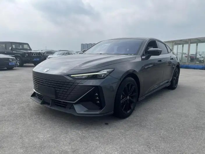 Changan UNI-V 2022 Model 1.5T Noble Model – фото 10