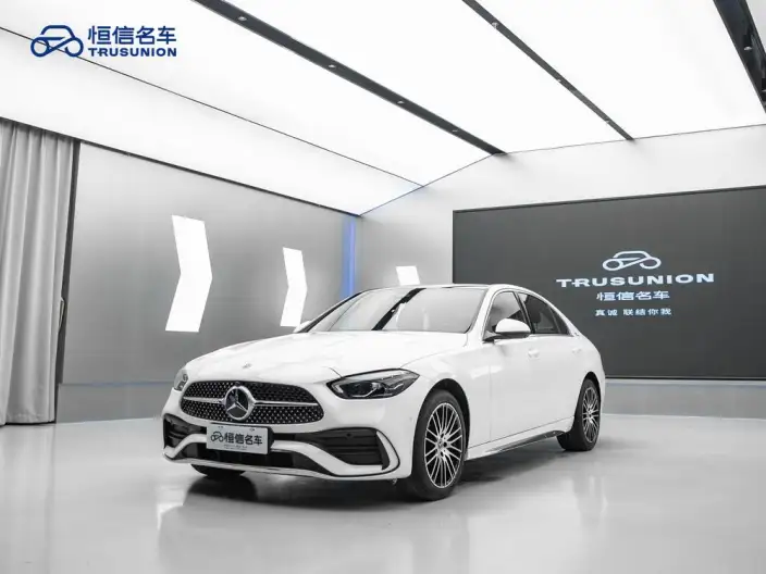 Mercedes-Benz C-Class 2024 Model C 260 L Sports Edition – фото 1