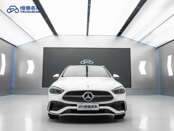 Mercedes-Benz C-Class 2024 Model C 260 L Sports Edition – фото 2