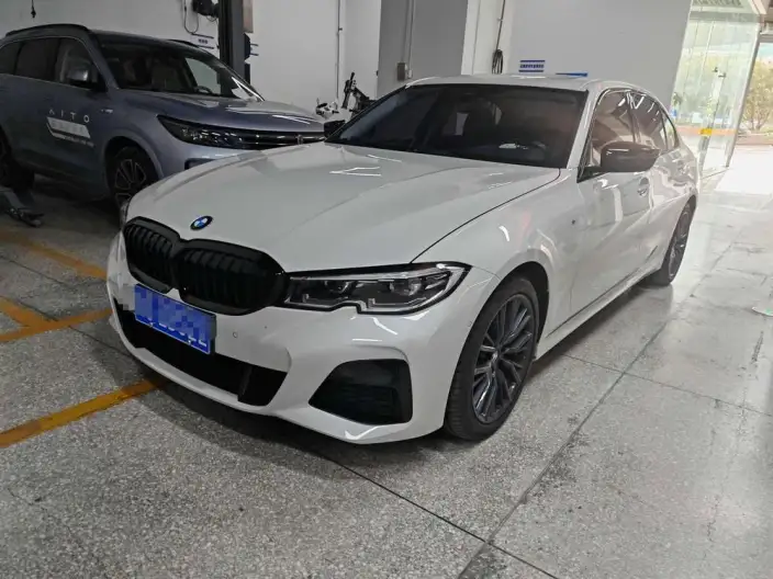 BMW 3 Series 2022 Model 325Li M Sports Night Set – фото 1