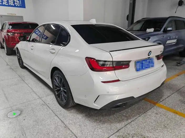 BMW 3 Series 2022 Model 325Li M Sports Night Set – фото 4
