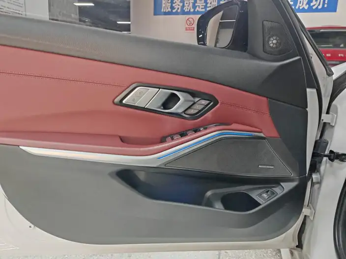BMW 3 Series 2022 Model 325Li M Sports Night Set – фото 7