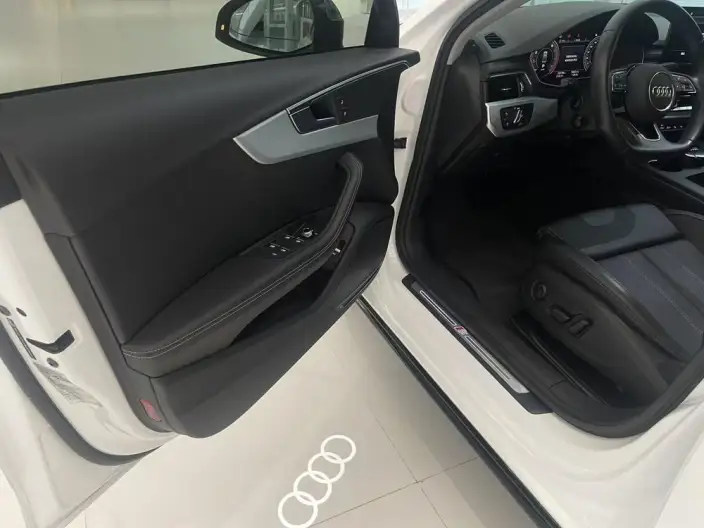 Audi A4 L 2022 Model 40 TFSI Luxury Dynamic Model – фото 7