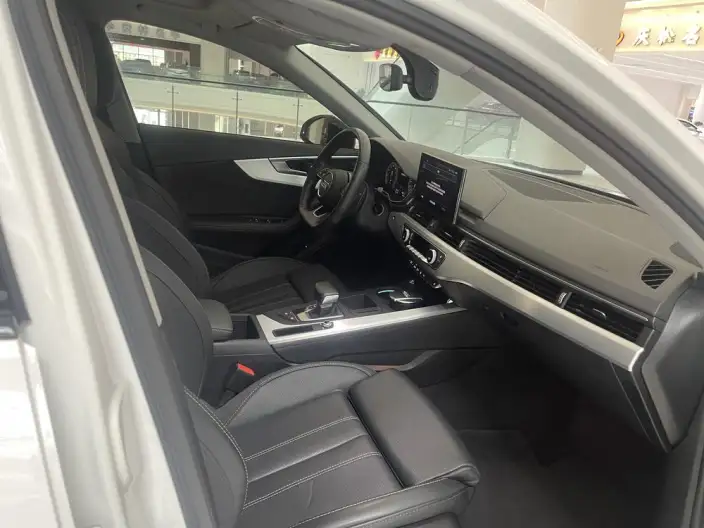 Audi A4 L 2022 Model 40 TFSI Luxury Dynamic Model – фото 10