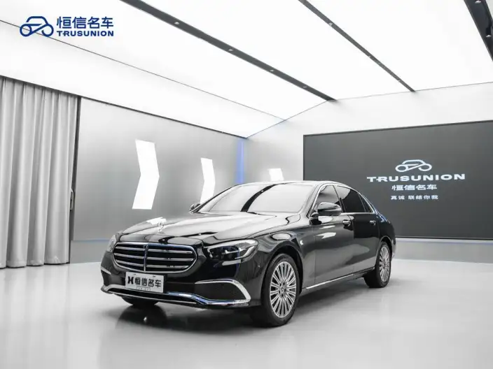 Mercedes-Benz E-Class 2023 Model E 300 L Luxury Model sedan – фото 1