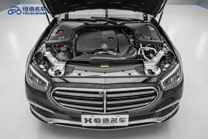 Mercedes-Benz E-Class 2023 Model E 300 L Luxury Model sedan – фото 10