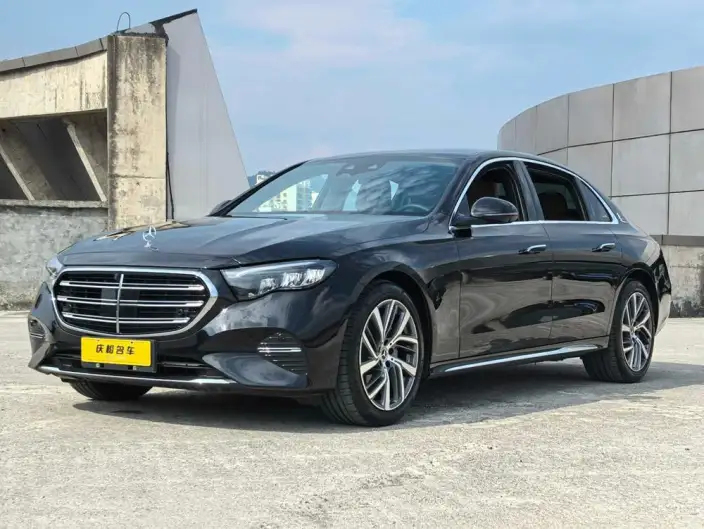 Mercedes-Benz E-Class 2024 Model E 300 L Fashion Model sedan – фото 1