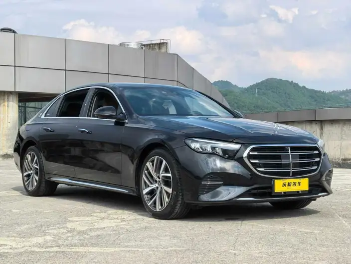 Mercedes-Benz E-Class 2024 Model E 300 L Fashion Model sedan – фото 3