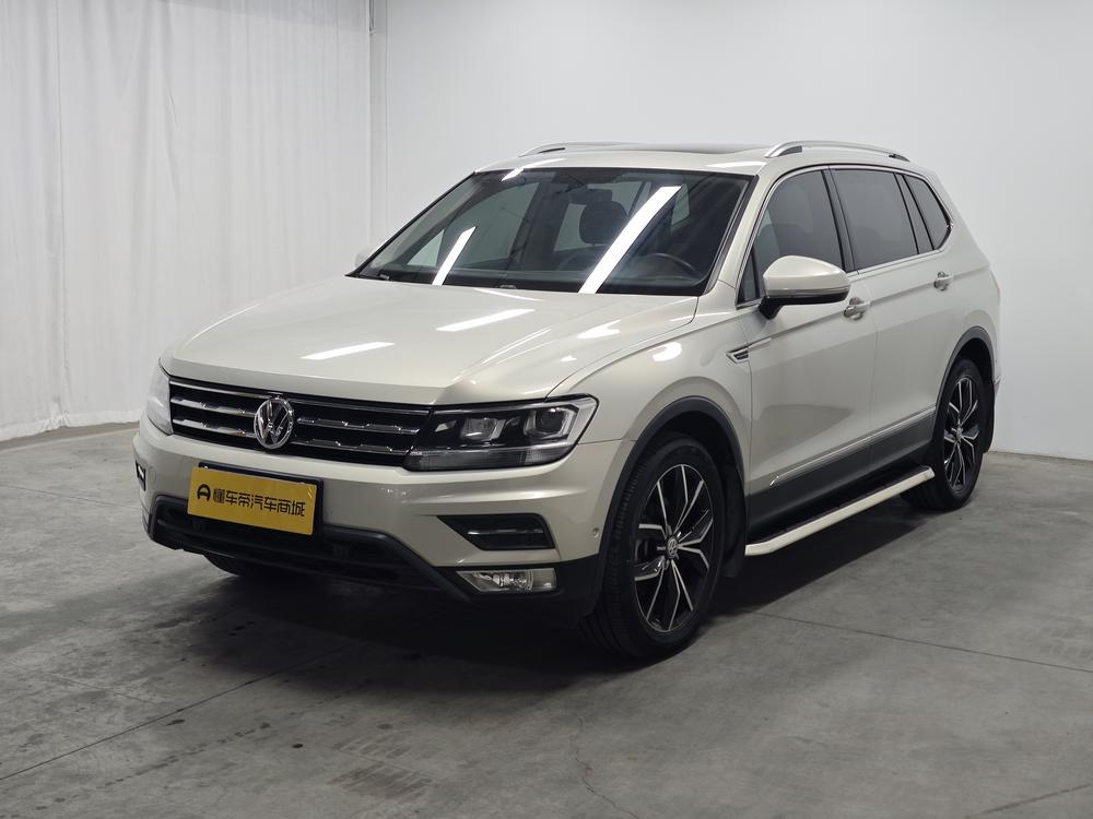 Volkswagen Tiguan L Модель 2019 года 330TSI автоматическое 2WD Smart Dynamic Deluxe Edition Country VI