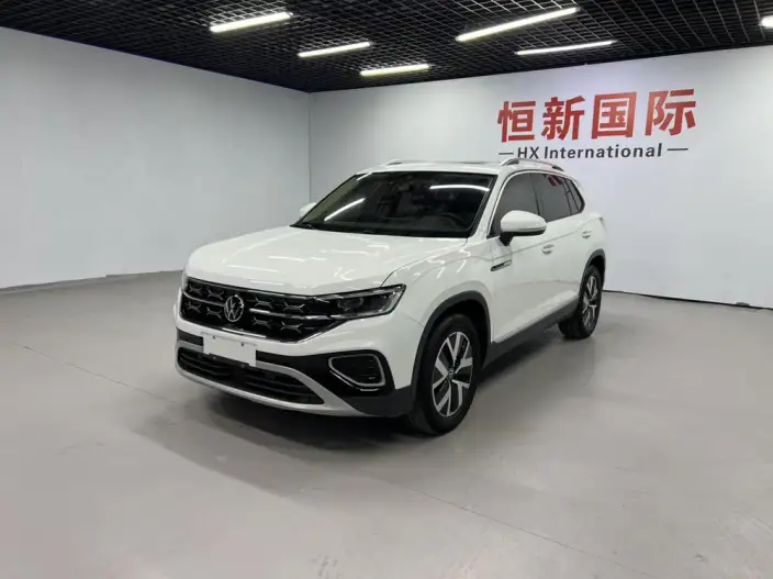 Volkswagen Tayron 2023 Model 280TSI 2WD Luxury Plus Advanced version – фото 1