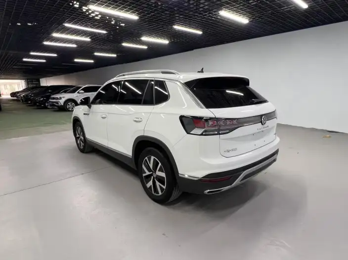 Volkswagen Tayron 2023 Model 280TSI 2WD Luxury Plus Advanced version – фото 4