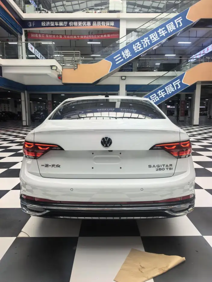 Volkswagen Sagitar 2023 Model 280TSI DSG Beyond Edition – фото 6