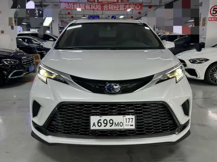 Granvia 2023 Model Intelligent Hybrid 2.5L Noble PLUS – фото 2