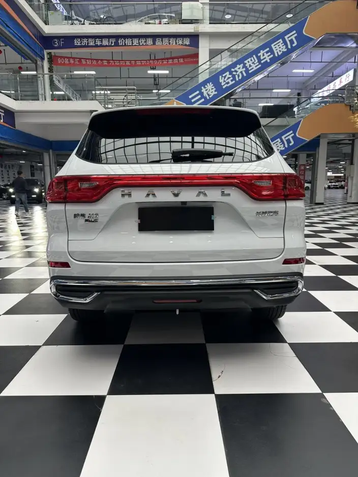 Haval M6 2023 Model PLUS 1.5T DCT Elite Smart Connect Model – фото 4