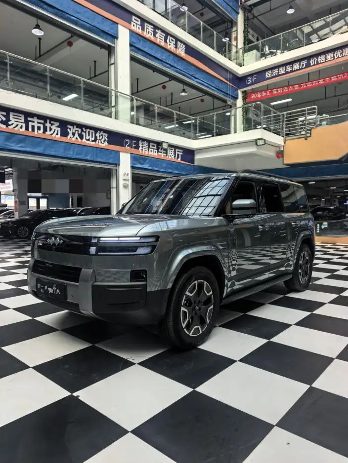 Titan 7 PHEV 2025 Model 200KM 2WD Max Edition