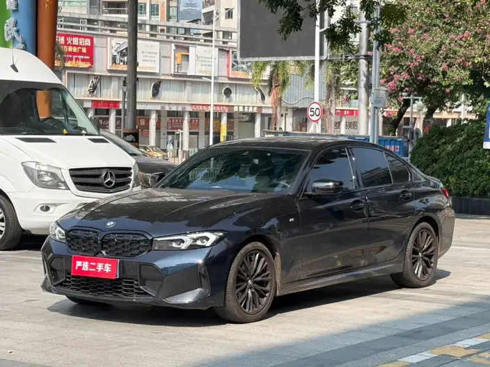 BMW 3 Series 2023 Model 325i M Sports Night Set – фото 1