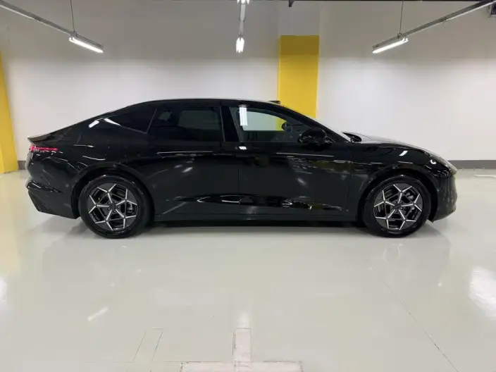 Lynk & Co 10 EM-P 2025 Model 120 4WD Ultra H5 – фото 8