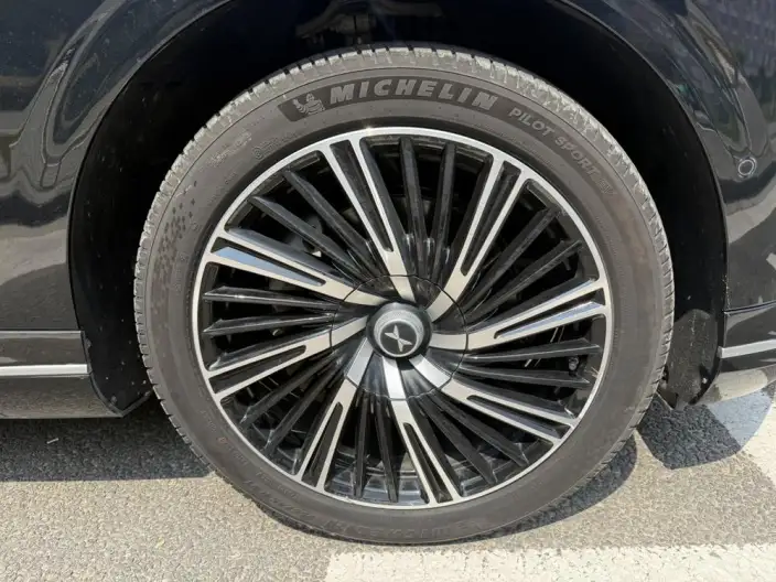 XPeng G9 2024 Model 702 Max – фото 7