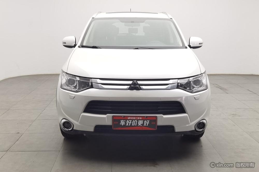 Mitsubishi Outlander Imported 2014 2.4L 4WD Luxury Value Edition 7 seat