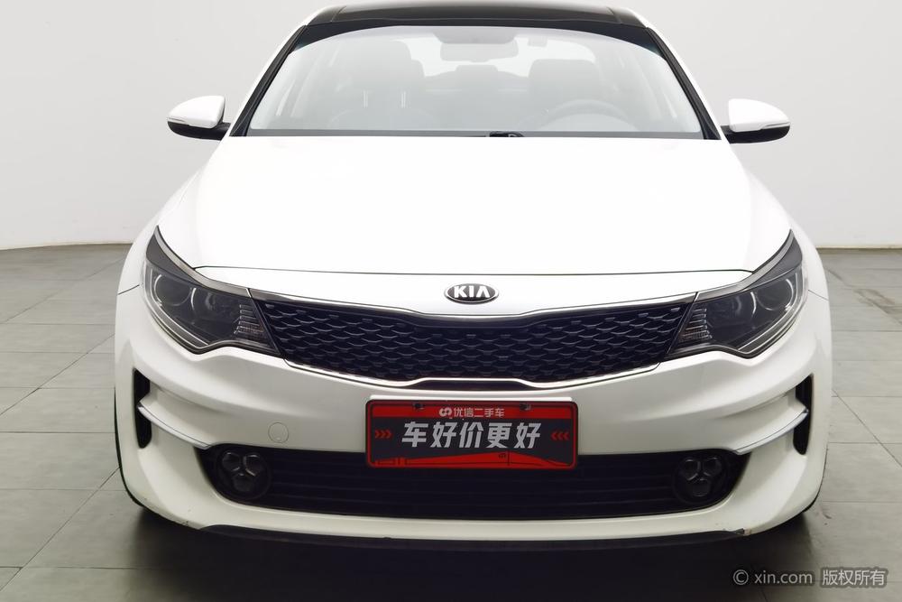 Kia K5 2016 2.0L автоматическое LUX