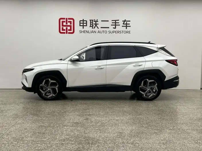 Hyundai Tucson 2021 Model Hyundai Tucson L 1.5T LUX 2WD Premium Edition – фото 3