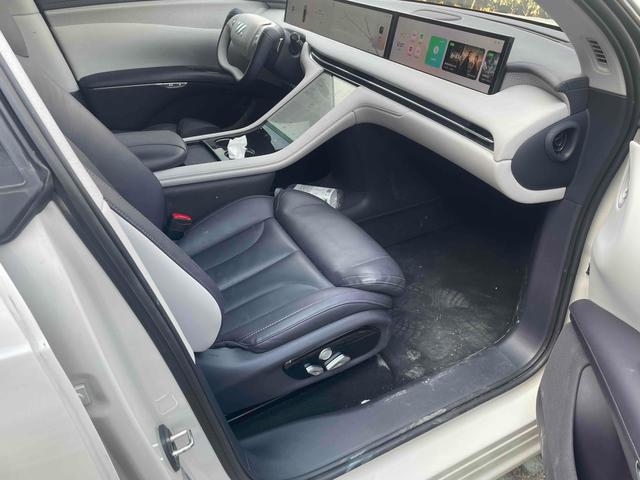 IM LS7 Раздел 2023 Urban Fit Pro Rear Drive Edition – фото 13