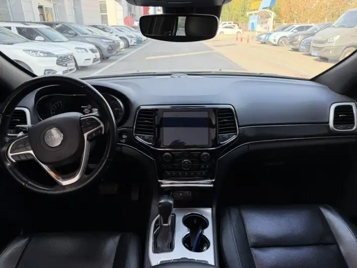 Jeep Grand Cherokee Imported 2021 Model 3.0L 80th Anniversary Memorial Edition – фото 6
