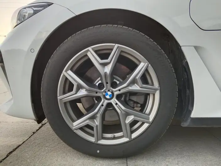BMW i3 2026 Model eDrive35L – фото 7