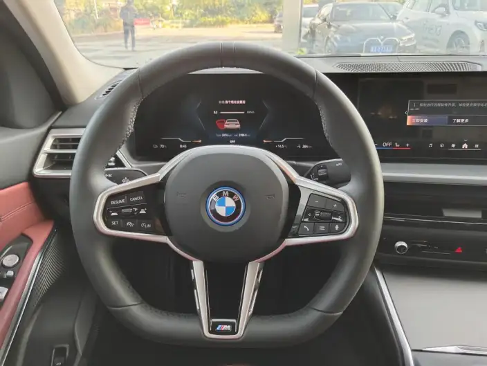 BMW i3 2026 Model eDrive35L – фото 10