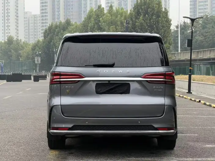 Roewe iMAX8 2022 Model 400TGI Zunrong Edition – фото 5