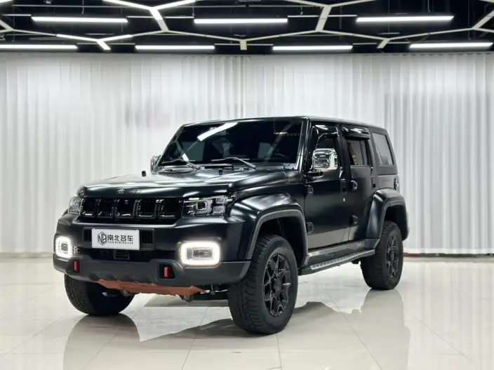 BAIC BJ40 2021 Model 2.0D Automatic 4WD Blade Hero Edition Warrior Model front and rear electronic control locks