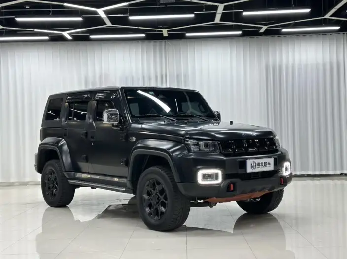 BAIC BJ40 2021 Model 2.0D Automatic 4WD Blade Hero Edition Warrior Model front and rear electronic control locks