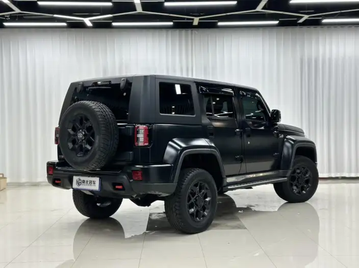 BAIC BJ40 2021 Model 2.0D Automatic 4WD Blade Hero Edition Warrior Model front and rear electronic control locks – фото 7