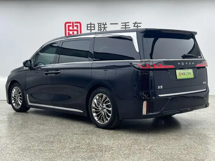 VOYAH Dreamer PHEV 2024 Model Ultra-long Endurance Ultimate Edition – фото 4