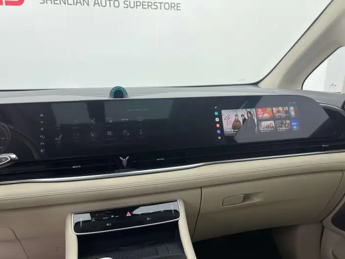 VOYAH Dreamer PHEV 2024 Model Ultra-long Endurance Ultimate Edition – фото 6