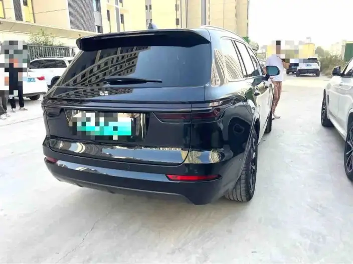 Li Auto ONE 2021 Model Extended Range 6 seat Edition – фото 4