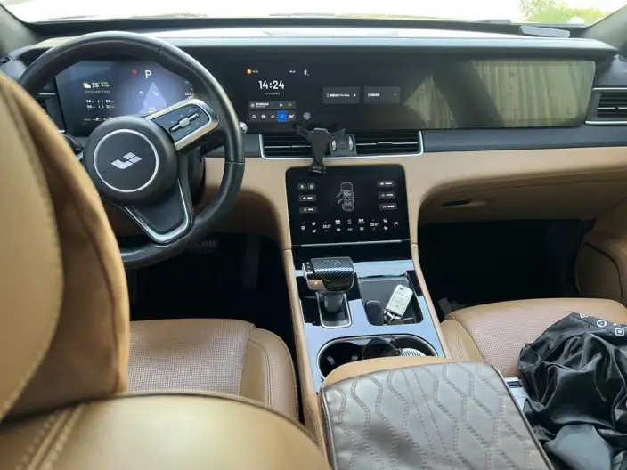 Li Auto ONE 2021 Model Extended Range 6 seat Edition – фото 7