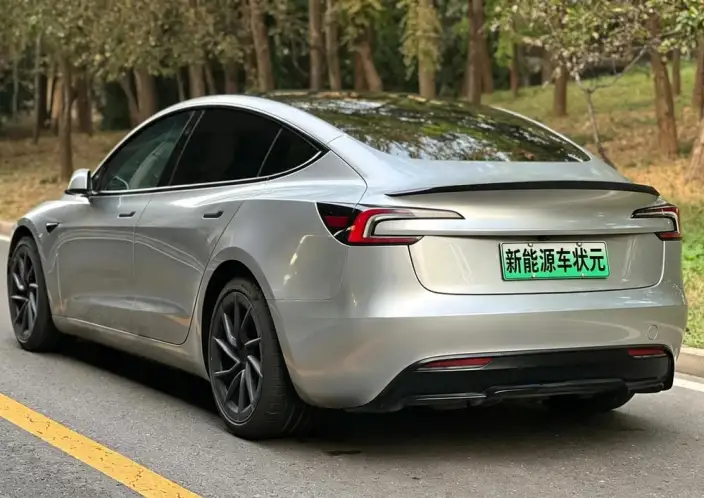 Model 3 2024 Model High performance All-wheel drive version – фото 3