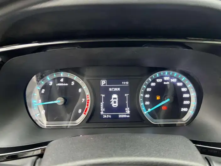 Changan X7 PLUS 2024 Model 1.5T DCT Smart Enjoy Model 5 seat – фото 8
